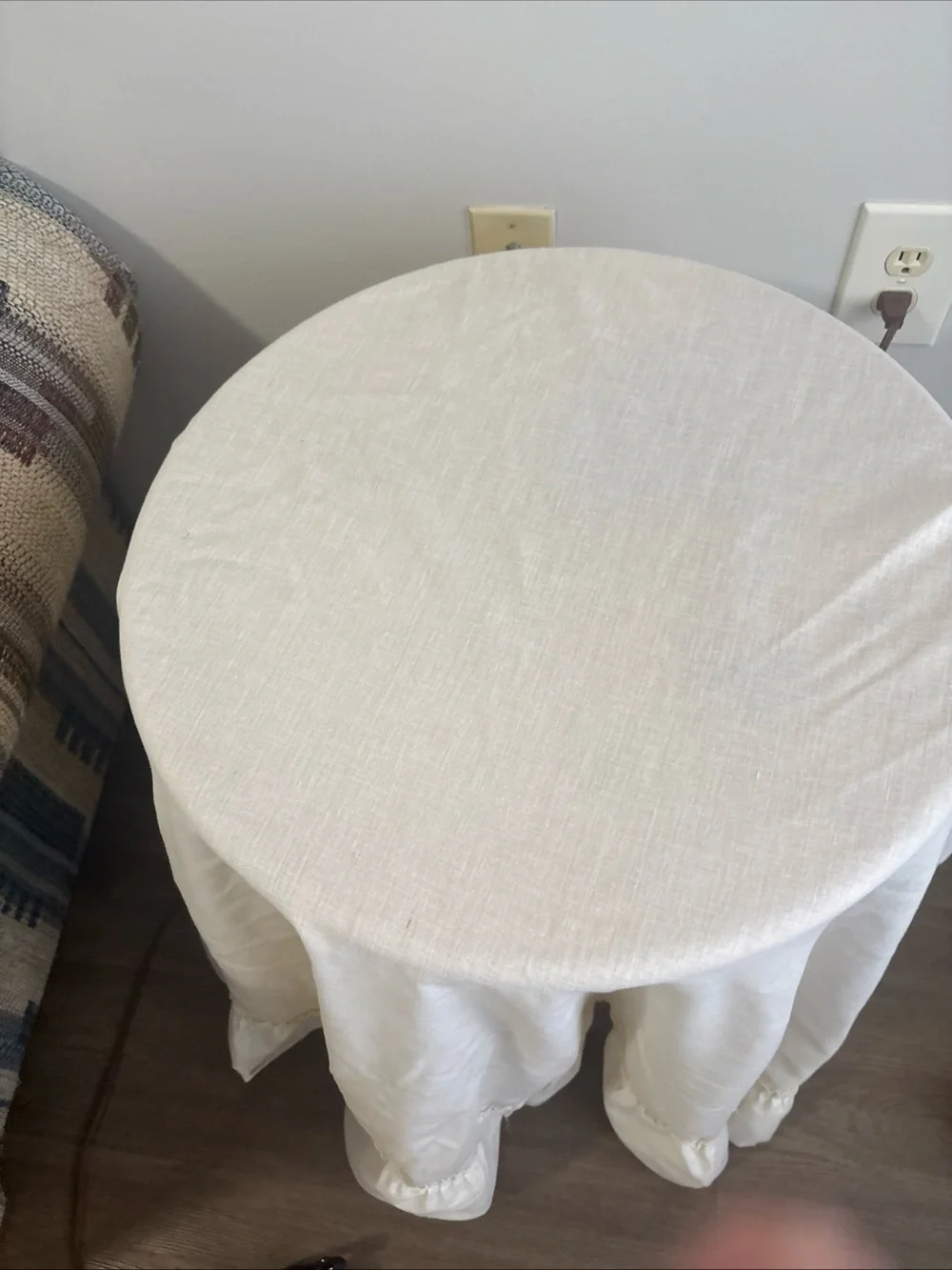 Vintage Cream Round Tablecloth